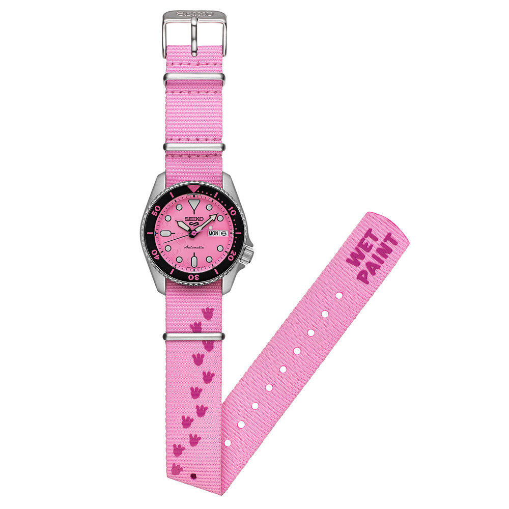 Seiko 5 Sports x Pink Panther Limited Edition 38mm Pink Dial Steel Bracelet Watch image number 6