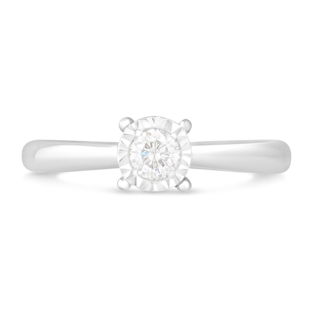 Ladies' 9ct White Gold and Illusion Set Diamond Ring 0.17ct image number 1