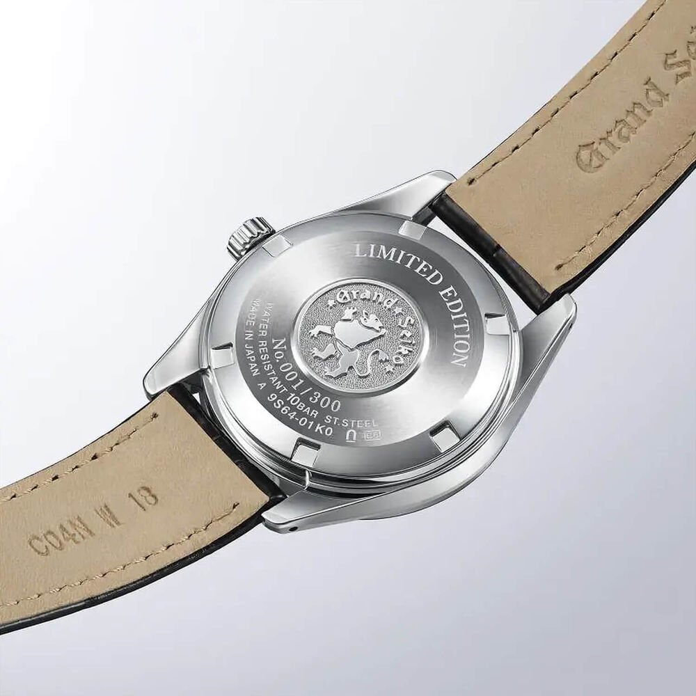 Grand Seiko Nishikigoi European Exclusive Limited Edition 36.5mm Dial Leather Strap Watch image number 2