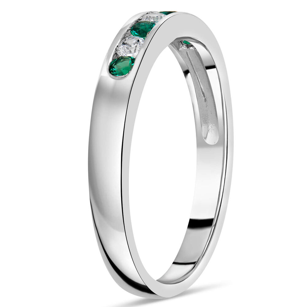 9ct white gold emerald and diamond ring image number 3