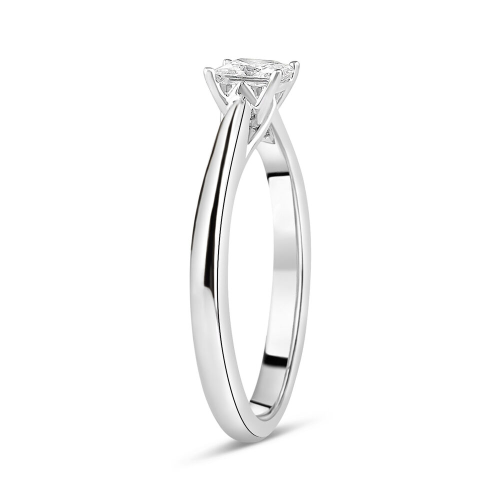 18ct White Gold 0.50ct Princess Diamond Orchid Setting Ring image number 3