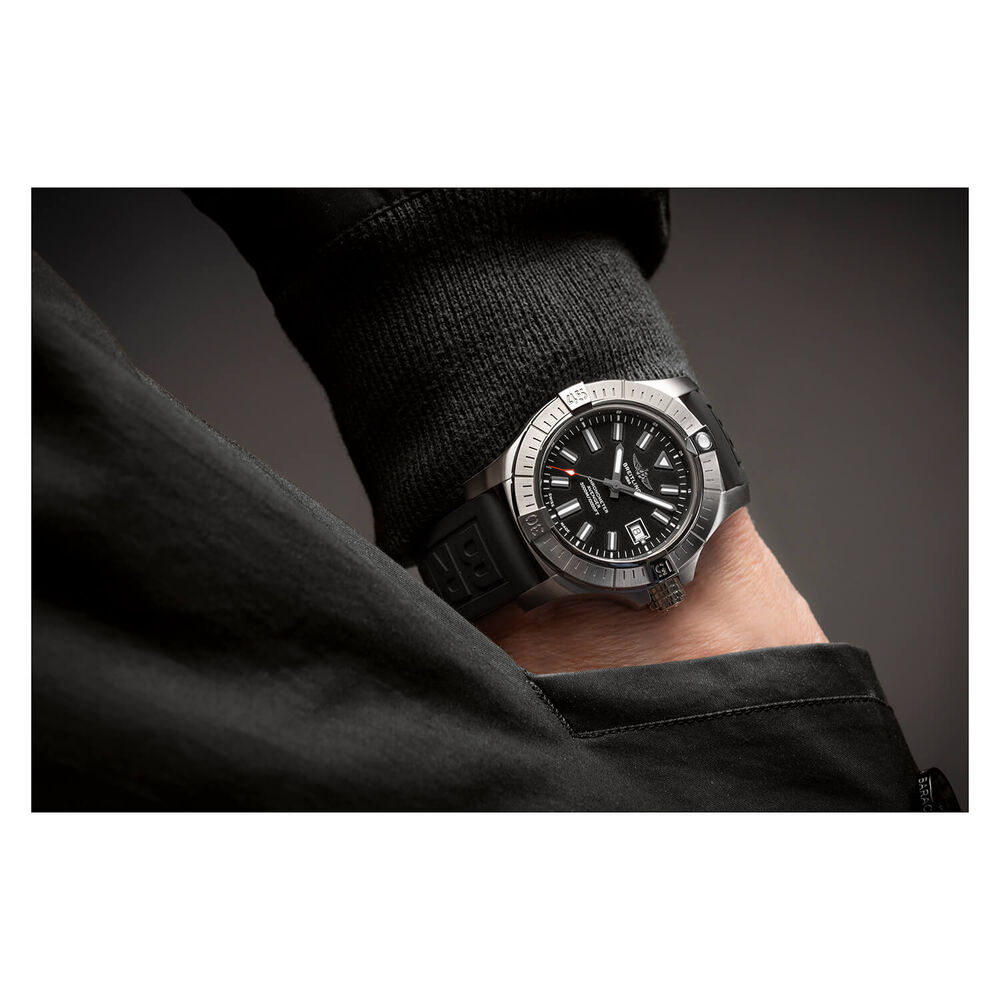 Pre-Owned Breitling Avenger Seawolf 45mm Black Dial Rubber Strap Watch image number 4
