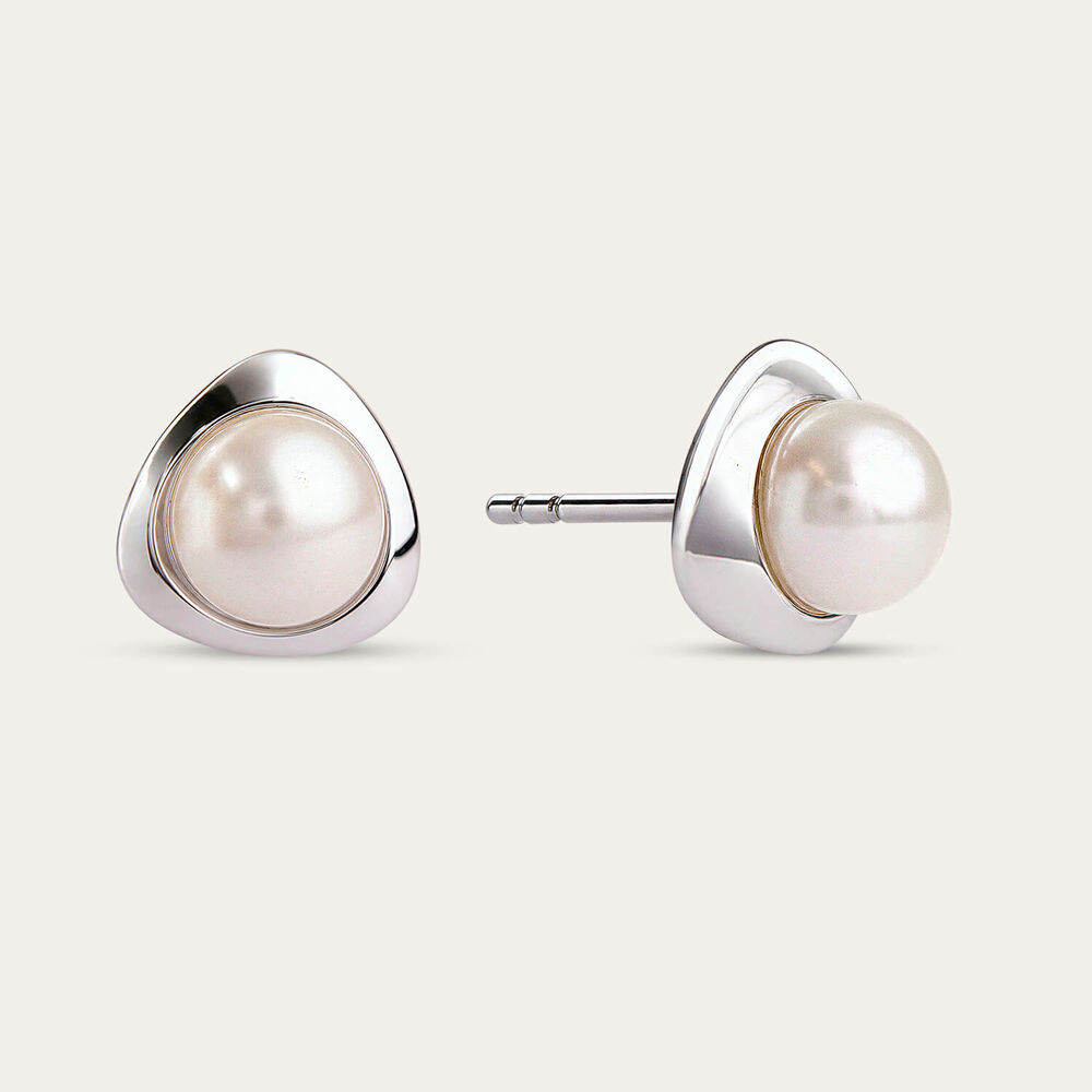 Sterling Silver Freshwater Pearl in Polished Triangle Stud Earrings