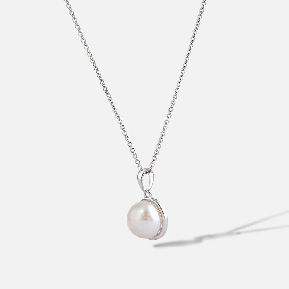 Sterling Silver Freshwater Pearl Half Bezel Pendant