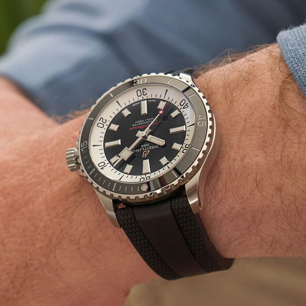 Breitling Superocean Automatic 42 Black Dial & Rubber Strap Watch image number 4