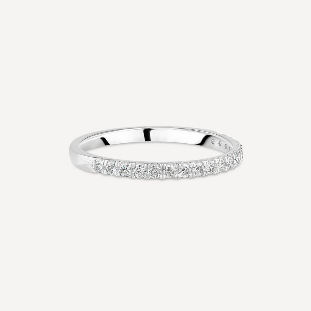 9ct White Gold 1.7mm 0.20ct Diamond Round Split Claw Wedding Ring image number 2