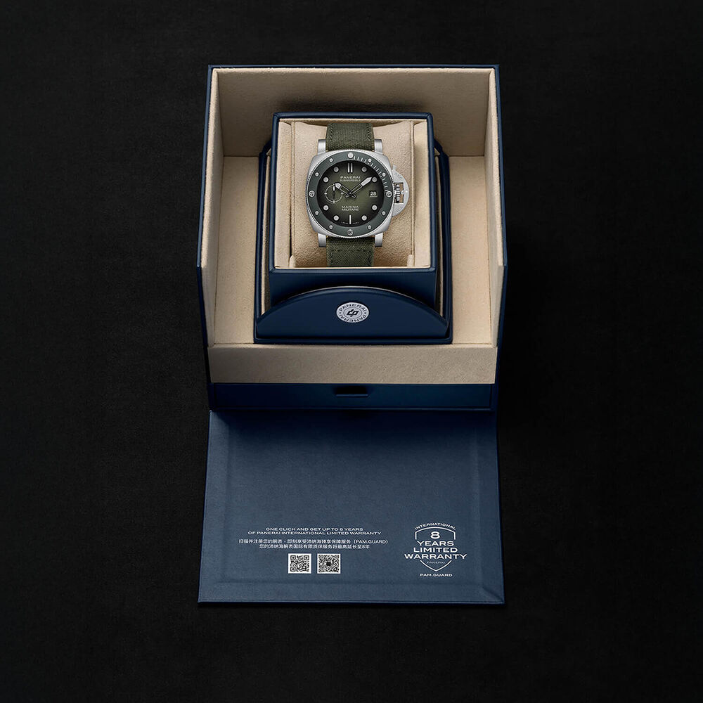 Panerai Submersible Marina Militare 44mm Green Dial Steel Case Textile Strap Watch image number 4