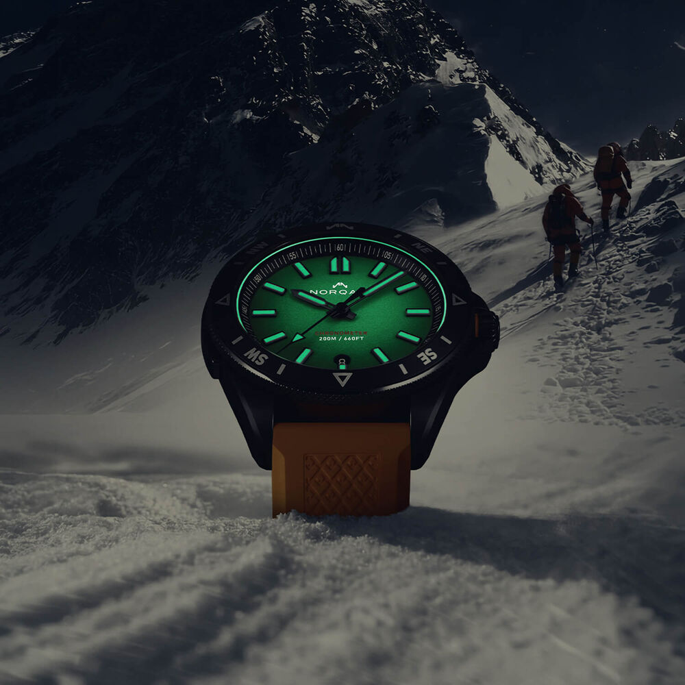 NORQAIN Adventure NEVEREST 40mm Black Dial Orange Rubber Strap Watch