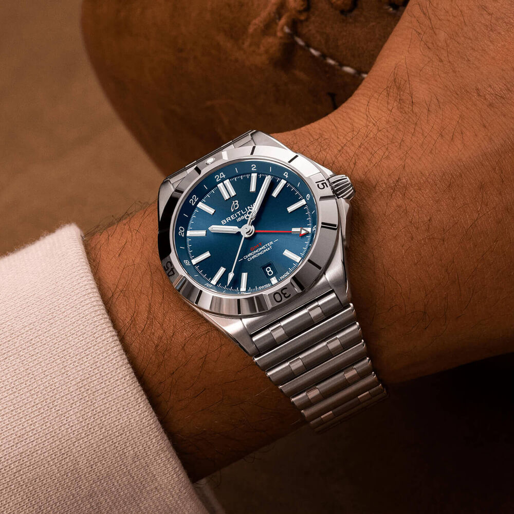 Breitling Chronomat Automatic GMT 40 Blue Dial Bracelet Watch image number 4