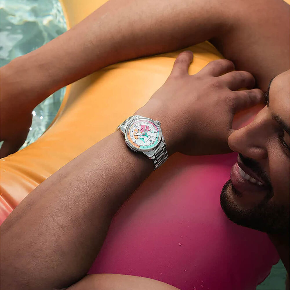 NORQAIN Freedom GMT Enjoy Life &ldquo;Holiday&rdquo; Limited Edition 40mm White Dial Steel Bracelet Watch