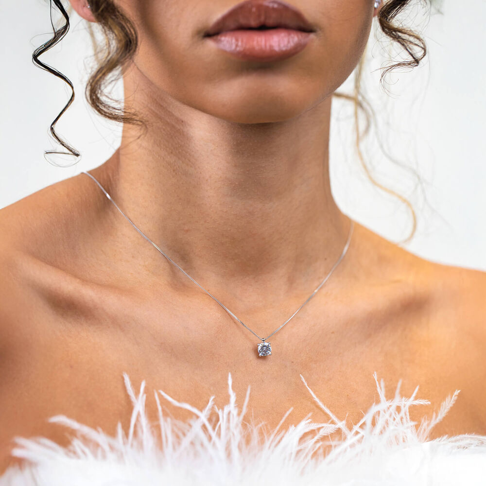 Born 9ct White Gold 1.00ct Lab Grown Brilliant Diamond Pendant image number 3