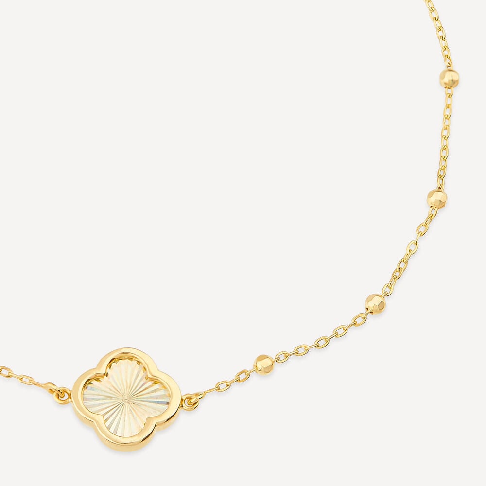 9ct Yellow Gold Iridescent Clover Petal Beaded Bracelet