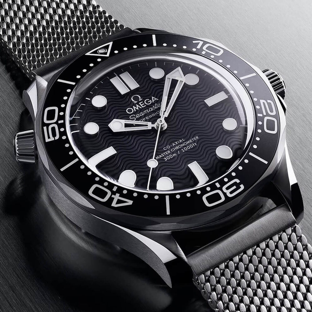 OMEGA Seamaster Diver 300M 42mm Black Dial Stainless Steel Mesh Bracelet Watch image number 3