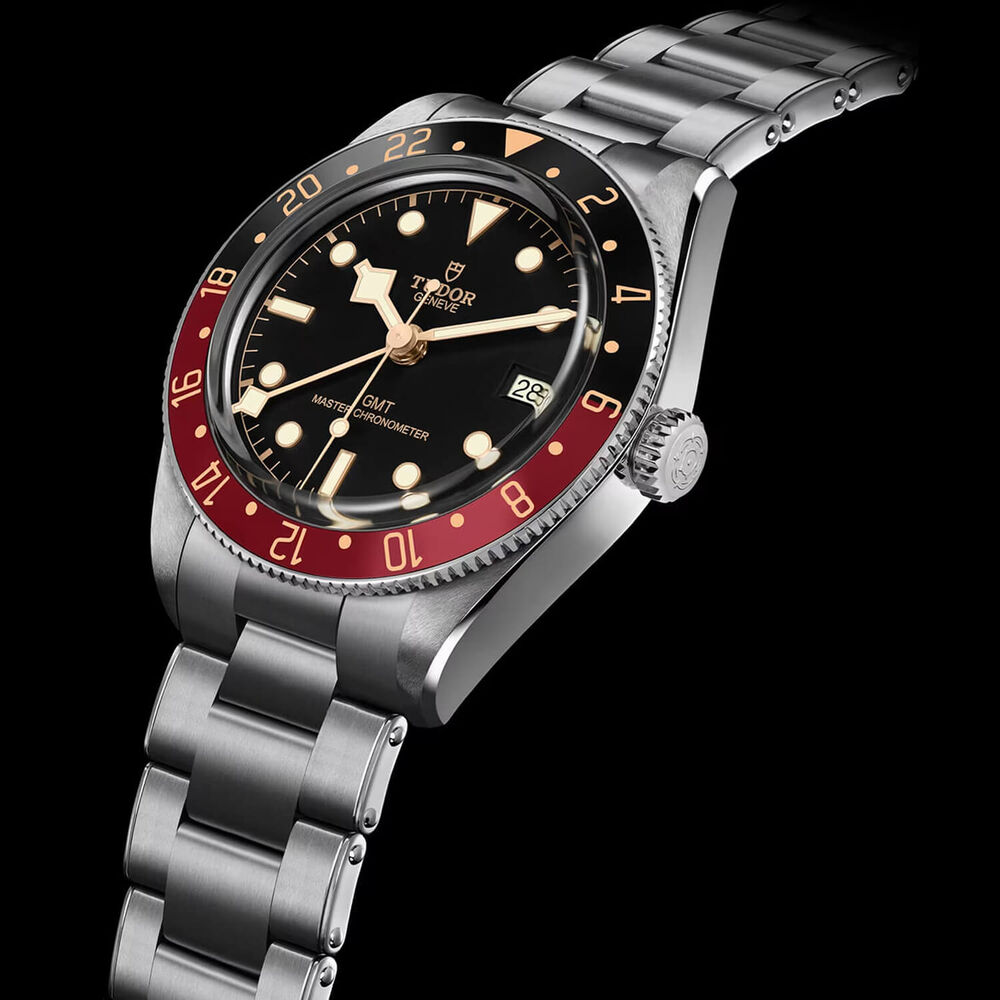 TUDOR Black Bay 58 GMT 39mm Dial Black & Burgundy Bezel Steel Bracelet Watch image number 4