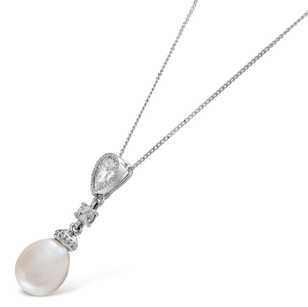 9ct White Gold Oval Freshwater Pearl Cubic Zirconia Round & Pear Top Pendant (Chain Included)