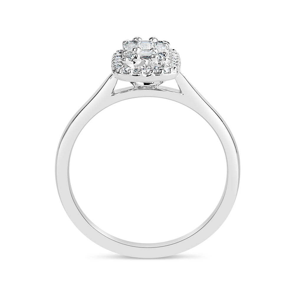 Platinum 0.25ct Diamond Emerald Cluster Ring image number 2