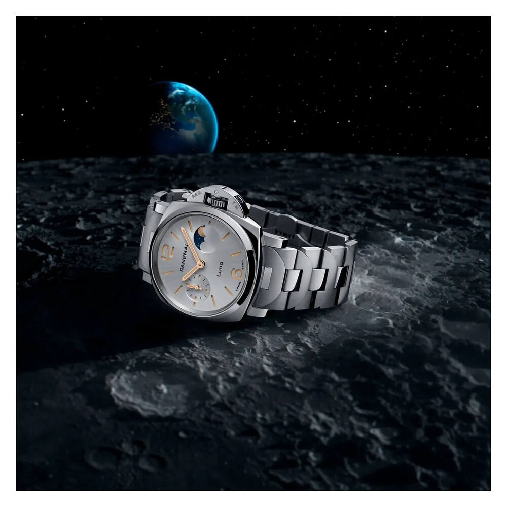Panerai Luminor Due 38mm Luna White Dial Silver Bracelet Watch image number 4