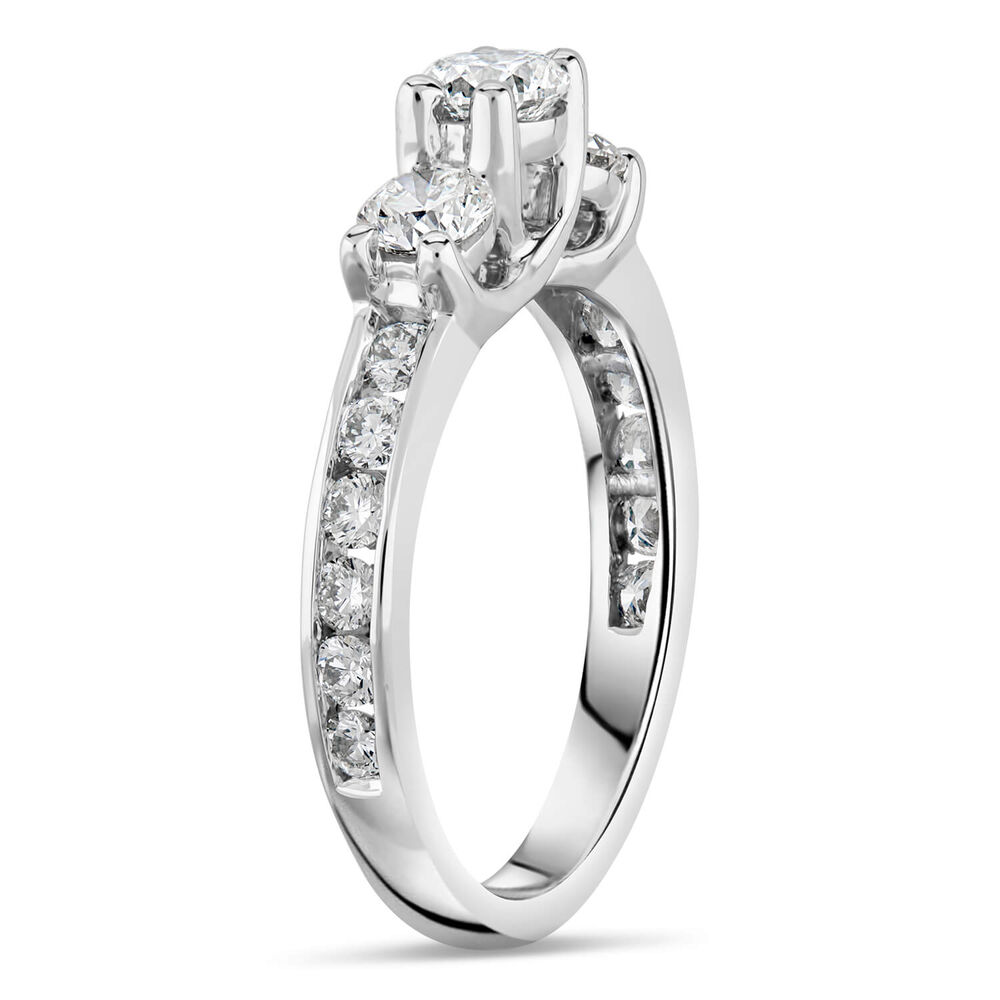 18ct White Gold Round 3 Stone Diamond Stone Set Shoulders 1ct Ring image number 3