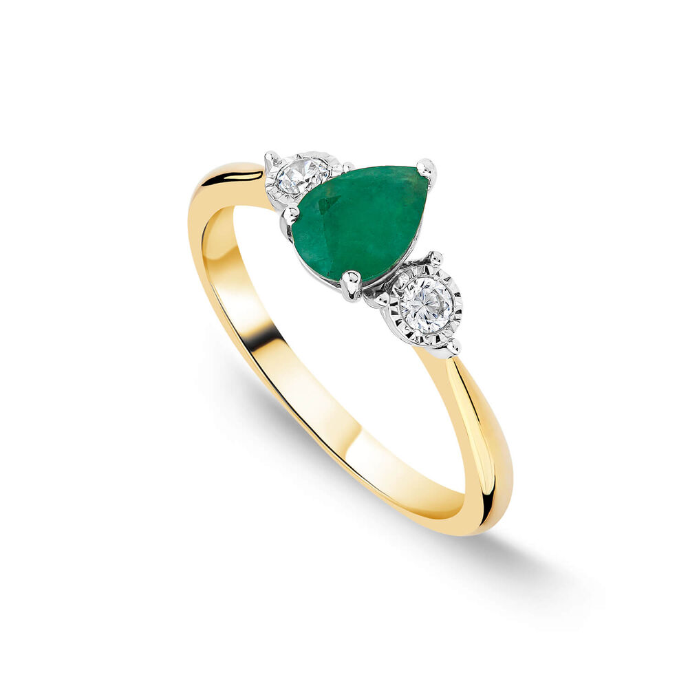 9ct Yellow Gold Pear Shaped Emerald 0.12ct Diamond Sides Ring