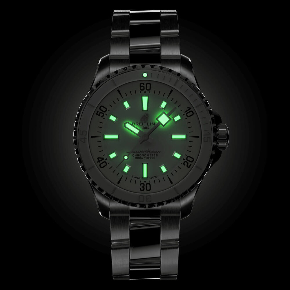 Breitling Superocean Automatic 36 White Dial Bracelet Watch image number 4