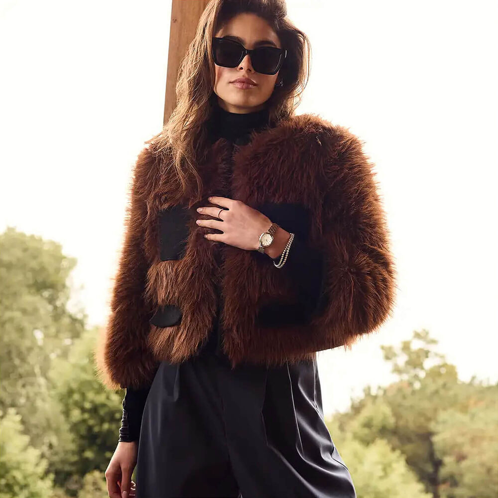 Citizen L Rainell 26x31mm Silver Dial Stainless Steel Bracelet Watch image number 4