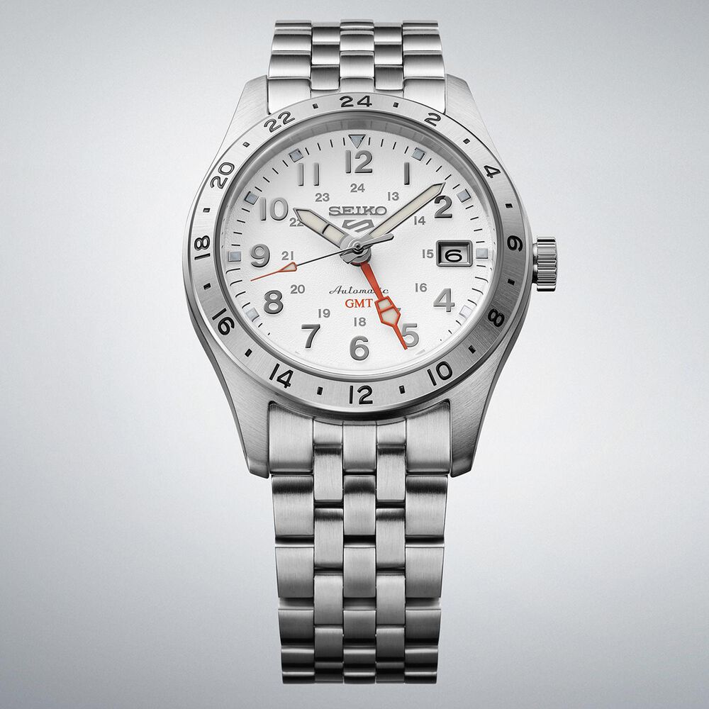 Seiko 5 Sports 'Overwhite&rsquo; Field GMT 39.4mm Steel Case Bracelet Watch image number 3