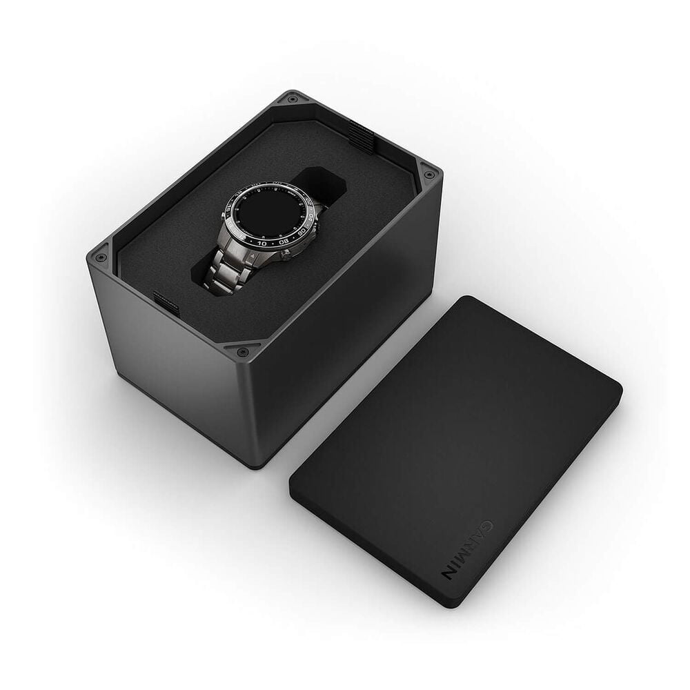Garmin MARQ® Aviator (Gen 2) 46mm Titanium Case Bracelet Watch image number 7