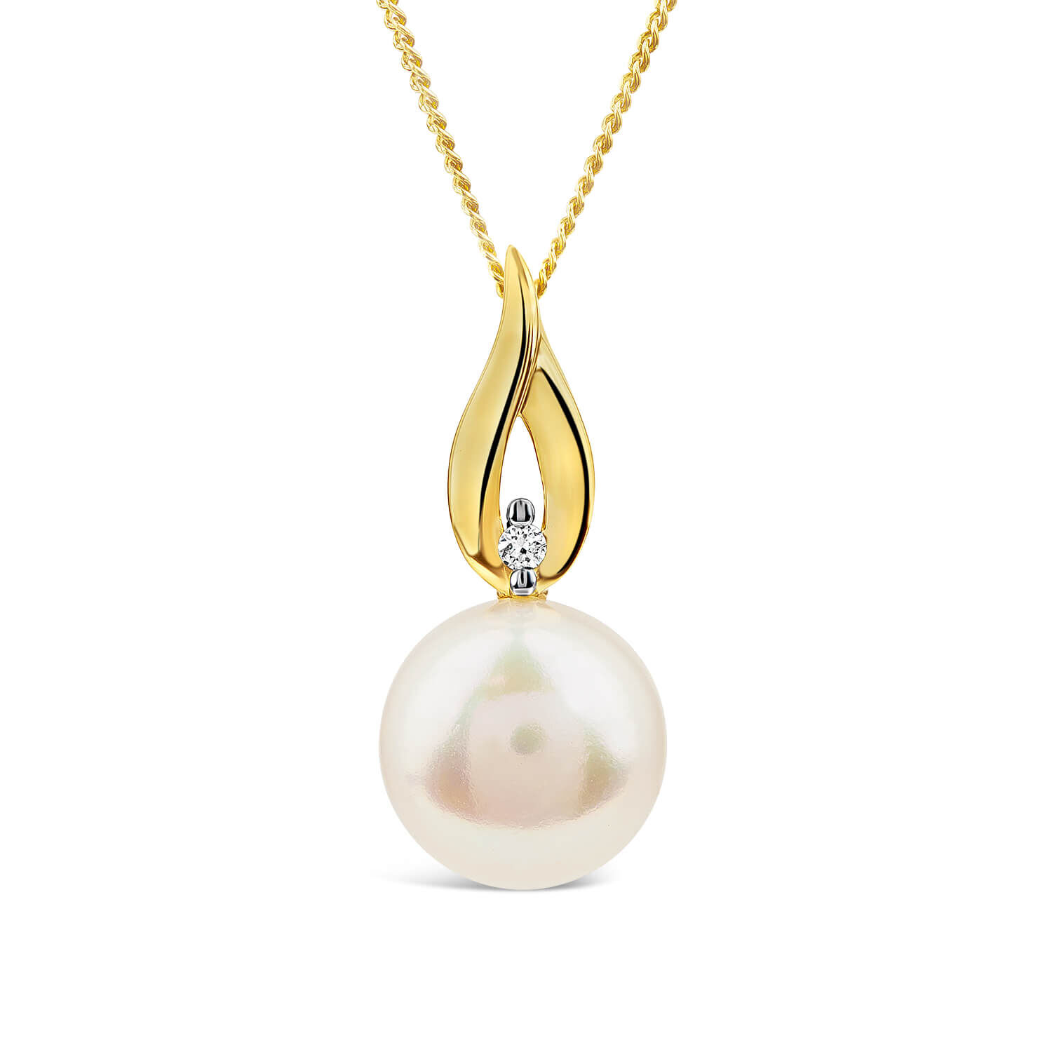 Karing freshwater pearl and diamond pendant hotsell