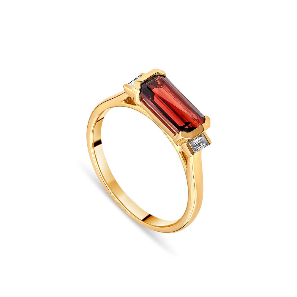 9ct Yellow Gold Octagonal Garnet Diamond Sides Ring