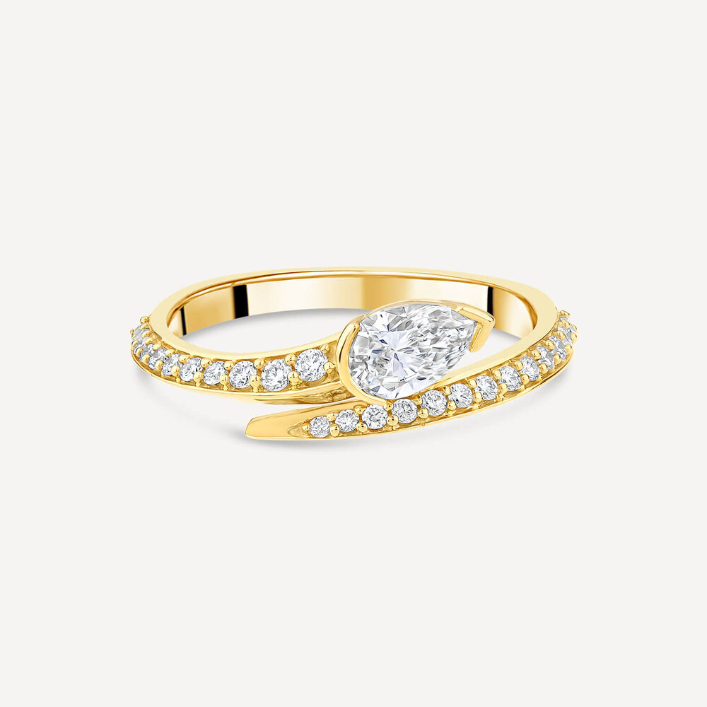 Born Kissed with Diamonds 9ct Yellow Gold Lab Grown 0.58ct Pear Diamond Twist Shaped Ring image number 3