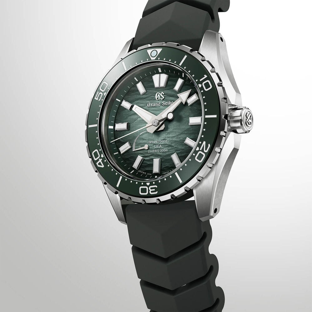 Grand Seiko &lsquo;Ushio&rsquo; Diver Spring Drive UFA 40.84mm Green Dial Titanium Bracelet Watch