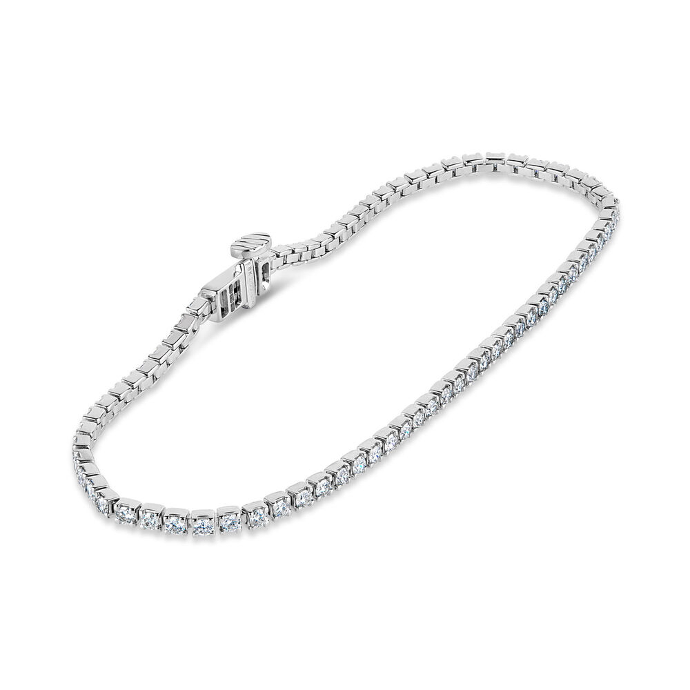 18ct White Gold 2.00ct Diamond Tennis Bracelet image number 1