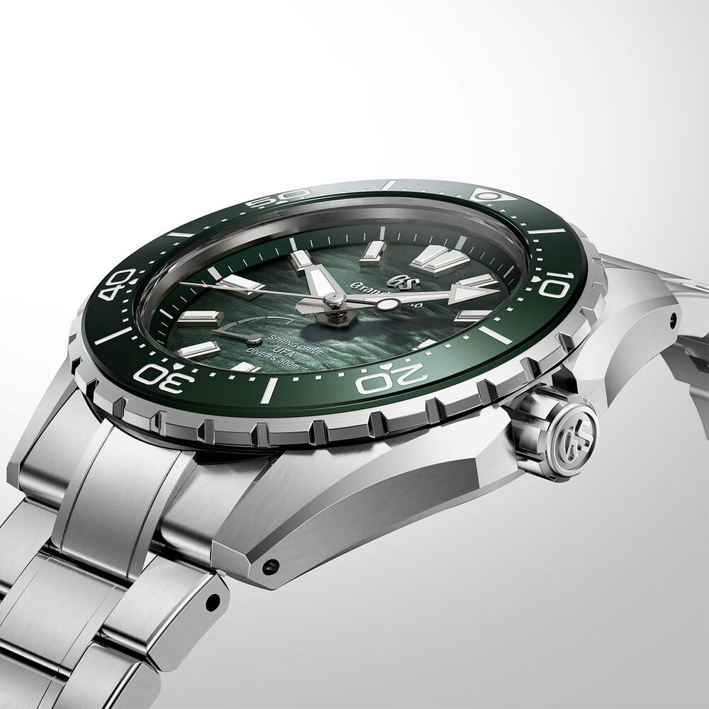 Grand Seiko &lsquo;Ushio&rsquo; Diver Spring Drive UFA 40.84mm Green Dial Titanium Bracelet Watch