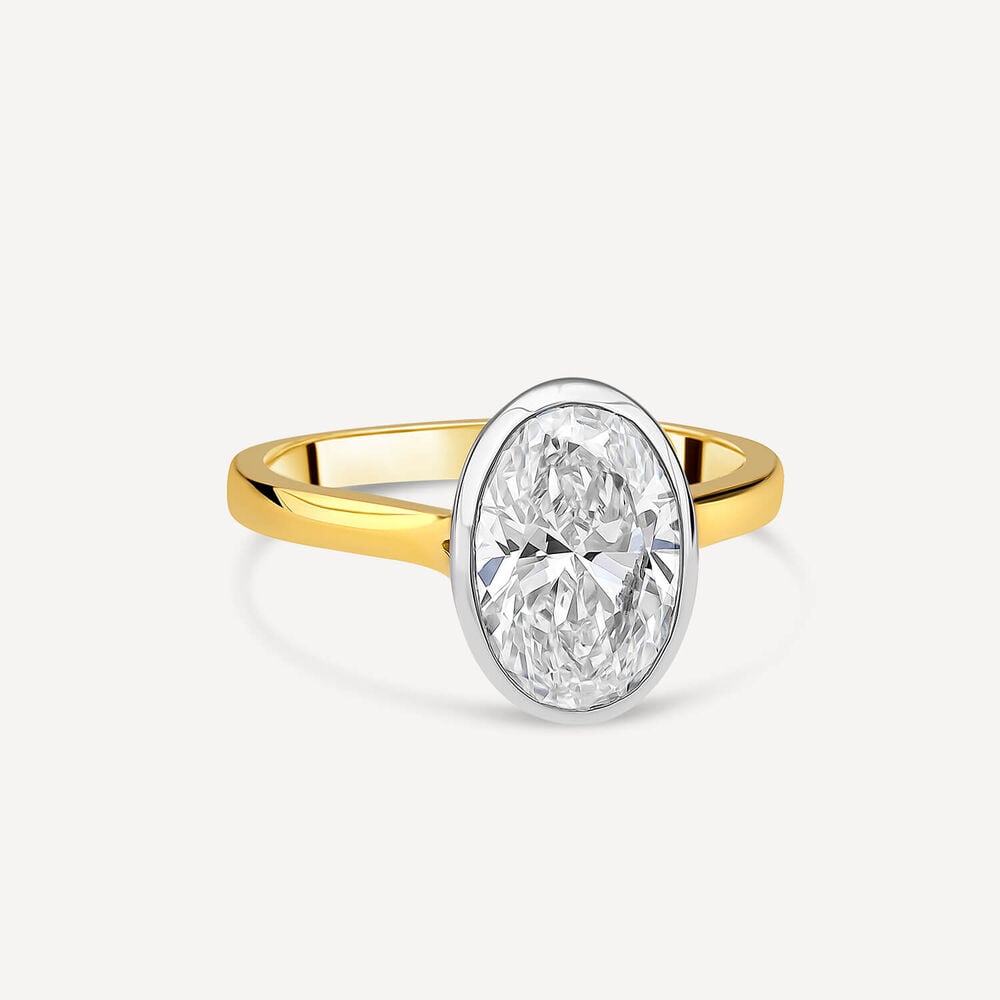 Born 18ct Yellow Gold 2.00ct Oval Lab Grown Diamond Bezel Set Solitaire Ring image number 2