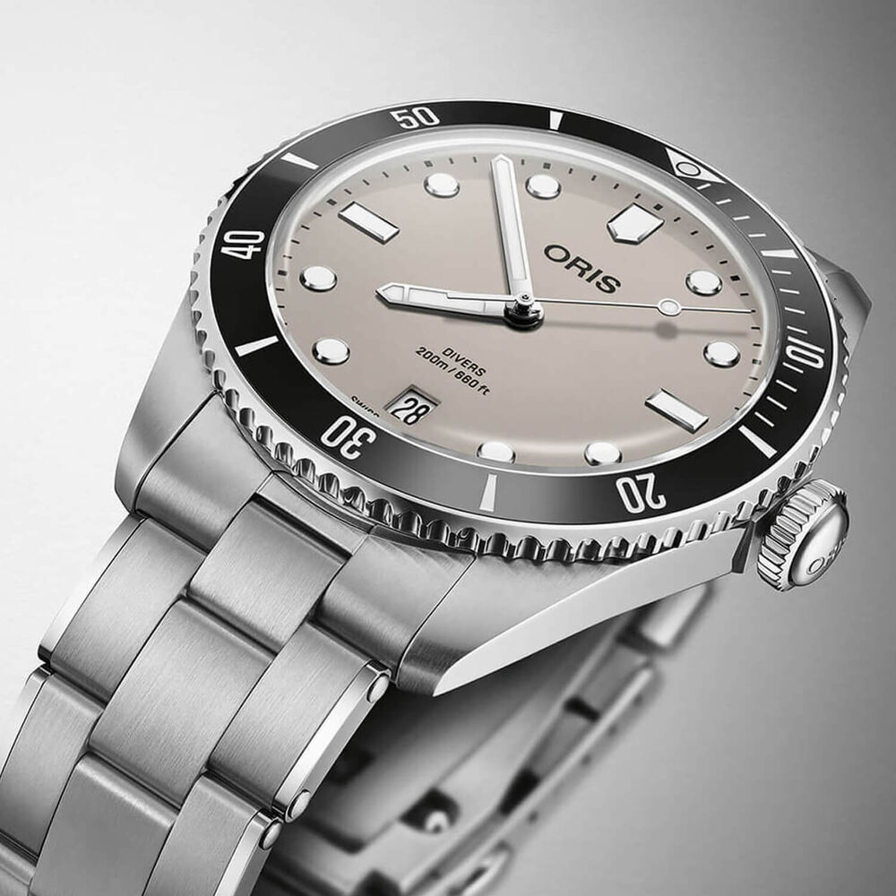 Oris Divers Date 39mm Beige Dial Stainless Steel Bracelet & Black Rubber Strap Watch image number 1