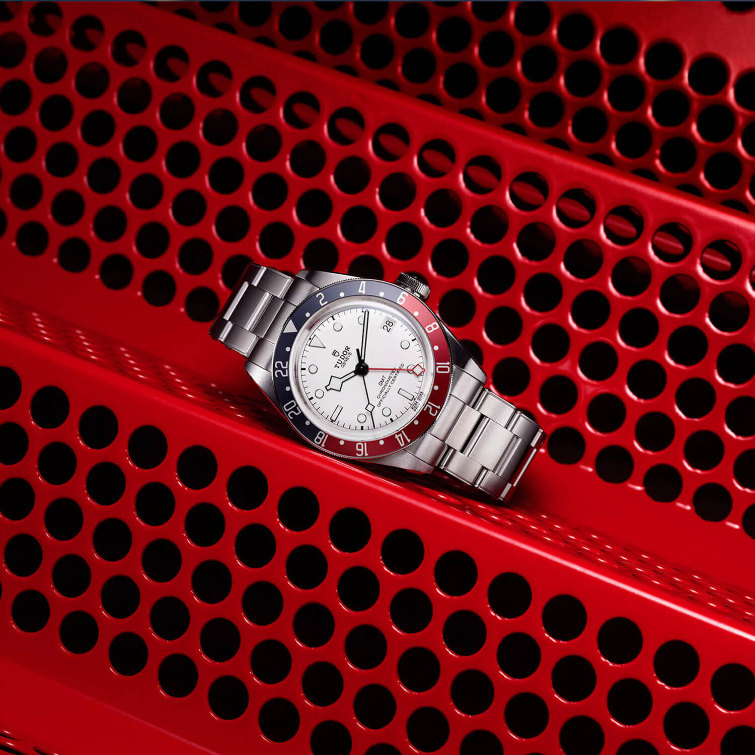 TUDOR Black Bay GMT 41mm Whie Dial Blue Red Bezel Watch