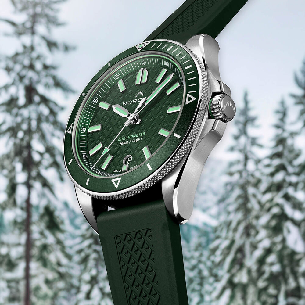 NORQAIN Adventure 40mm Green Dial Dark Green Rubber Strap Watch