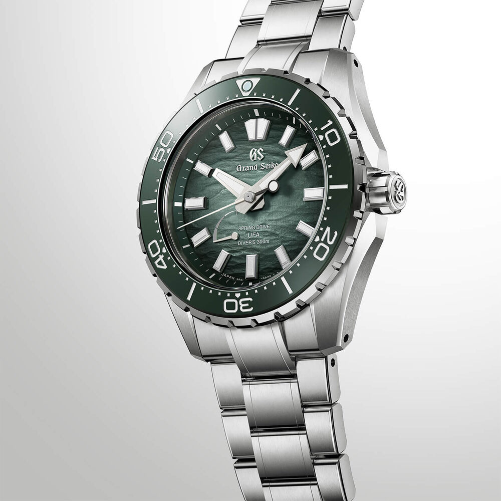 Grand Seiko &lsquo;Ushio&rsquo; Diver Spring Drive UFA 40.84mm Green Dial Titanium Bracelet Watch