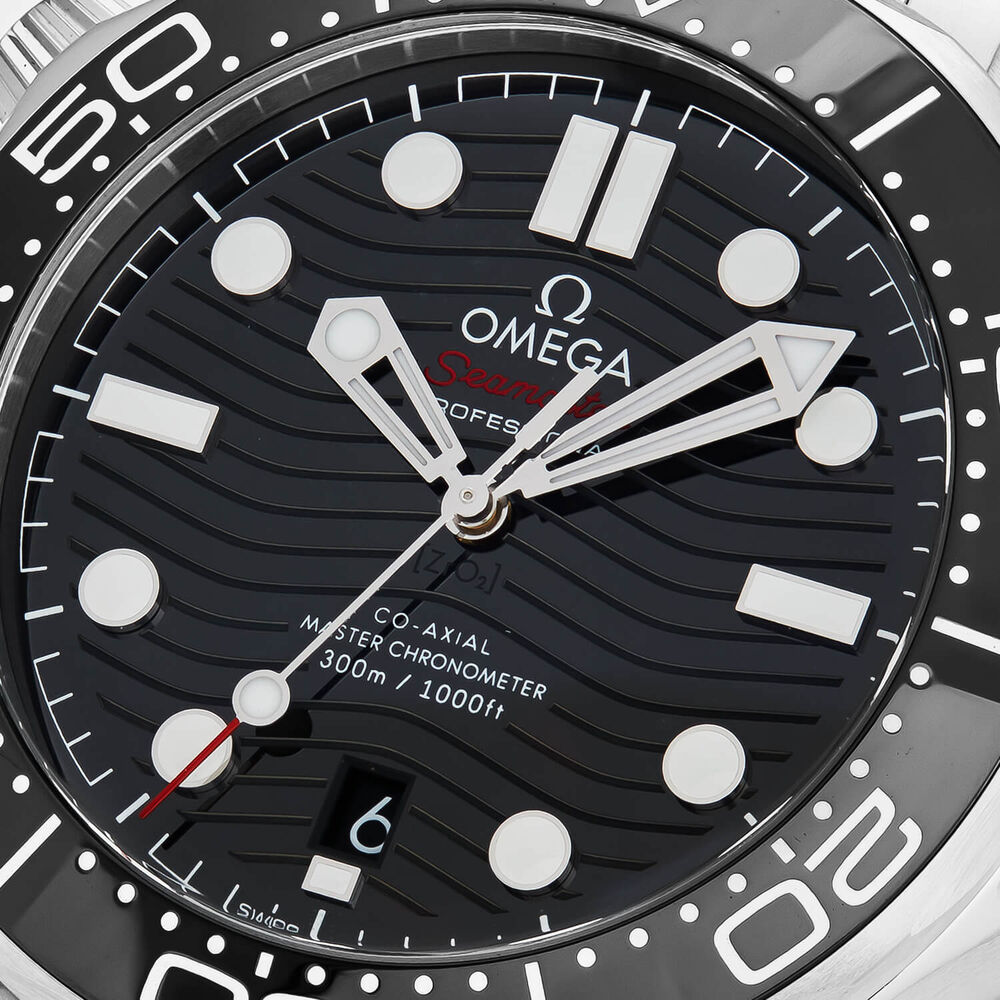 Omega Seamaster Chronometer 42mm Black Dial Steel Men's Watch image number 3