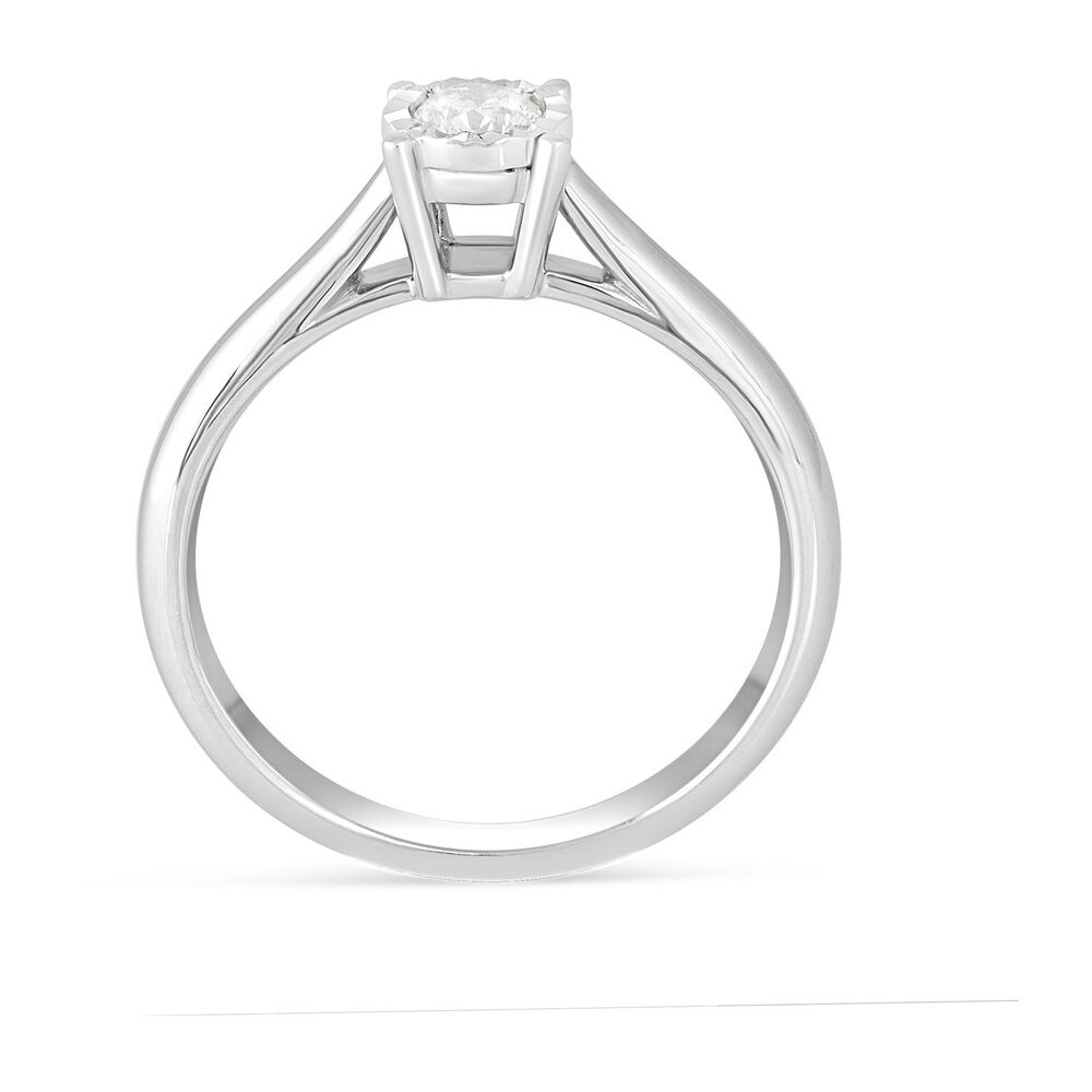 Ladies' 9ct White Gold and Illusion Set Diamond Ring 0.17ct image number 2