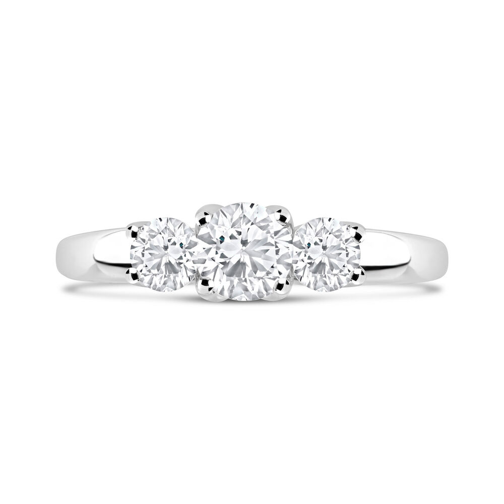 Platinum 0.75 Carat Diamond Three Stone Ring image number 1