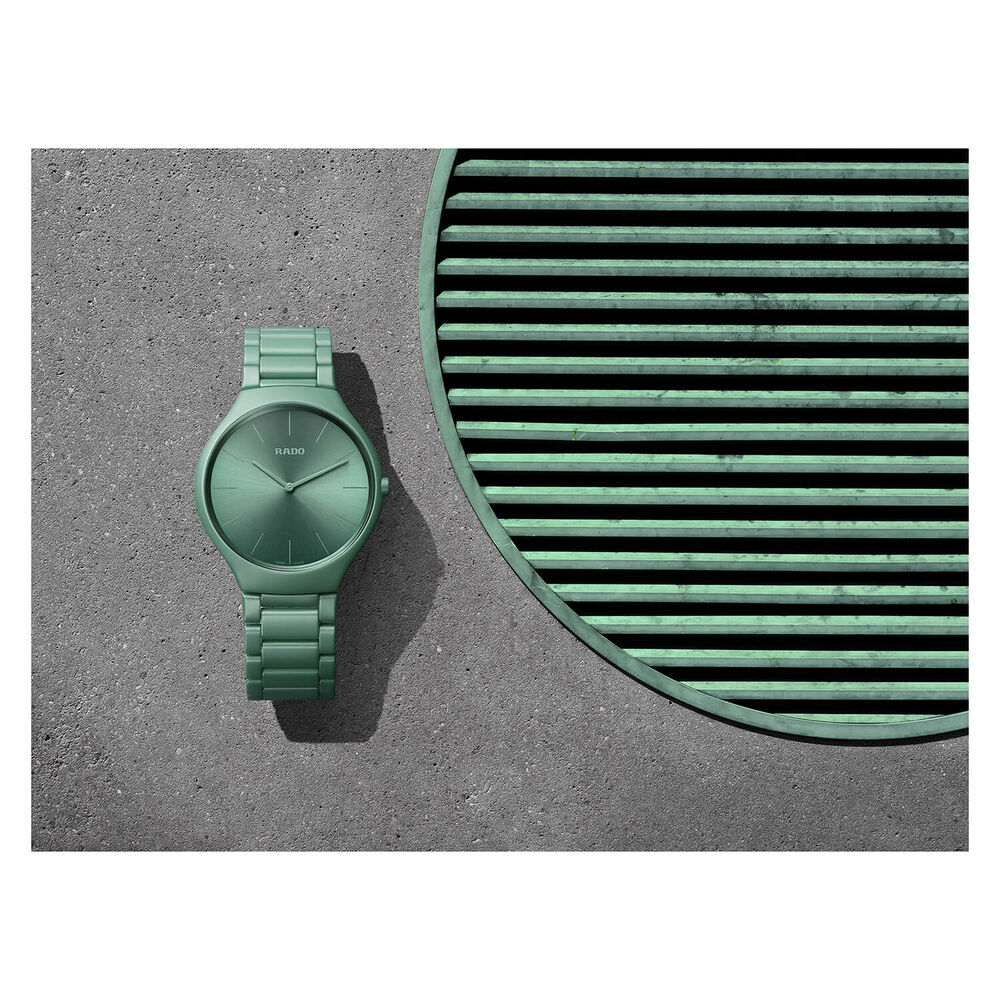 Rado True Thinline Les Couleurs Le Corbusier English Green Dial Strap Watch image number 9
