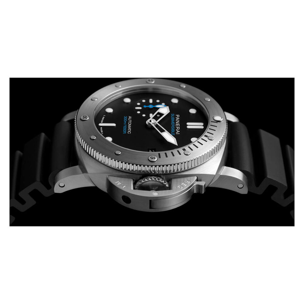 Panerai Submersible 42mm Black Dial Strap Watch image number 2