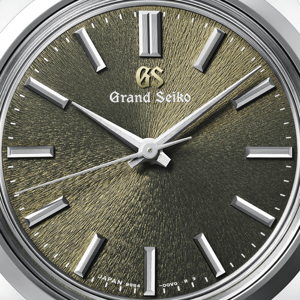 Grand Seiko Mount Iwate – Autumn Dusk European Limited Edition 36.5mm Green Dial Bracelet Watch