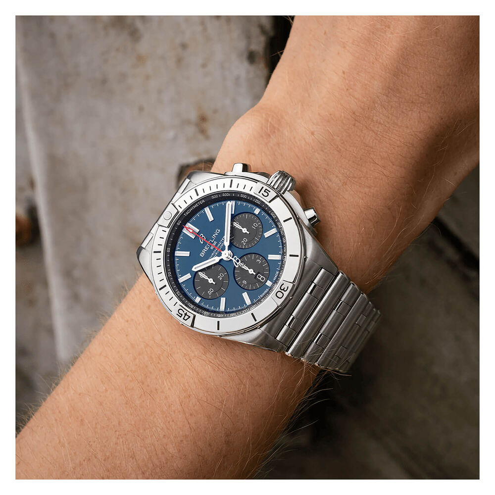 Breitling Chronomat 42mm Mens Blue Dial Steel Bracelet Watch image number 4