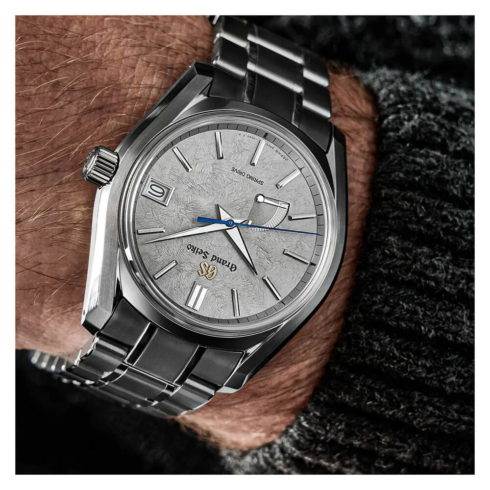 Grand Seiko Heritage Taisetu 40mm Grey Dial Titanium Bracelet Watch