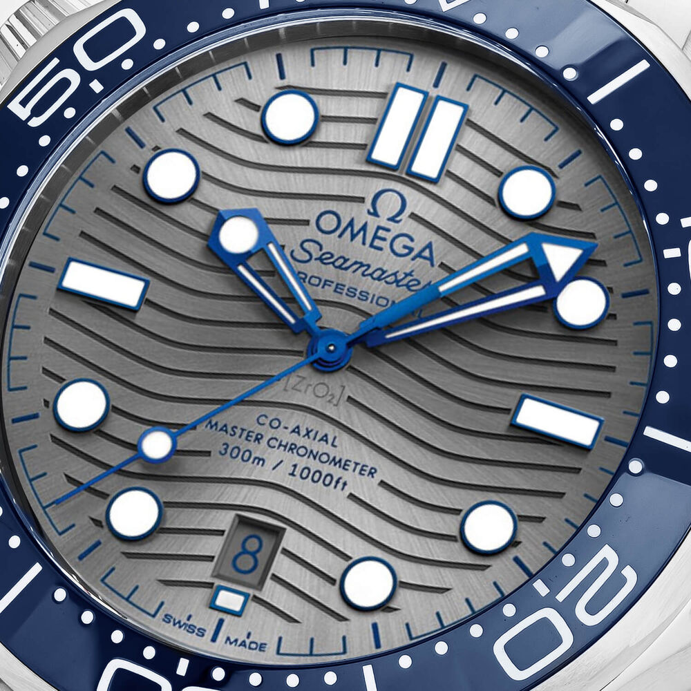 Omega Seamaster Chronometer Grey Dial Steel Men's Watch image number 2