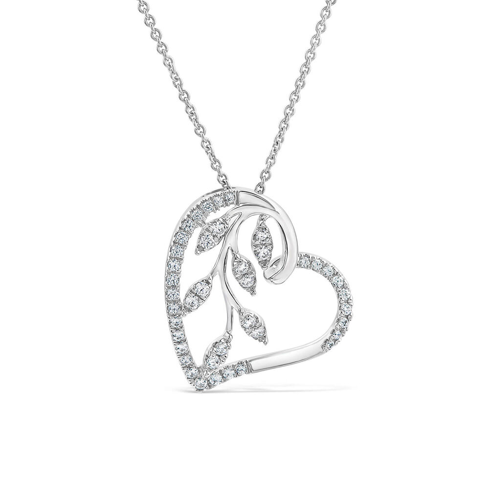 9ct White Gold 0.25ct Diamond Petal Centre Heart Pendant image number 0