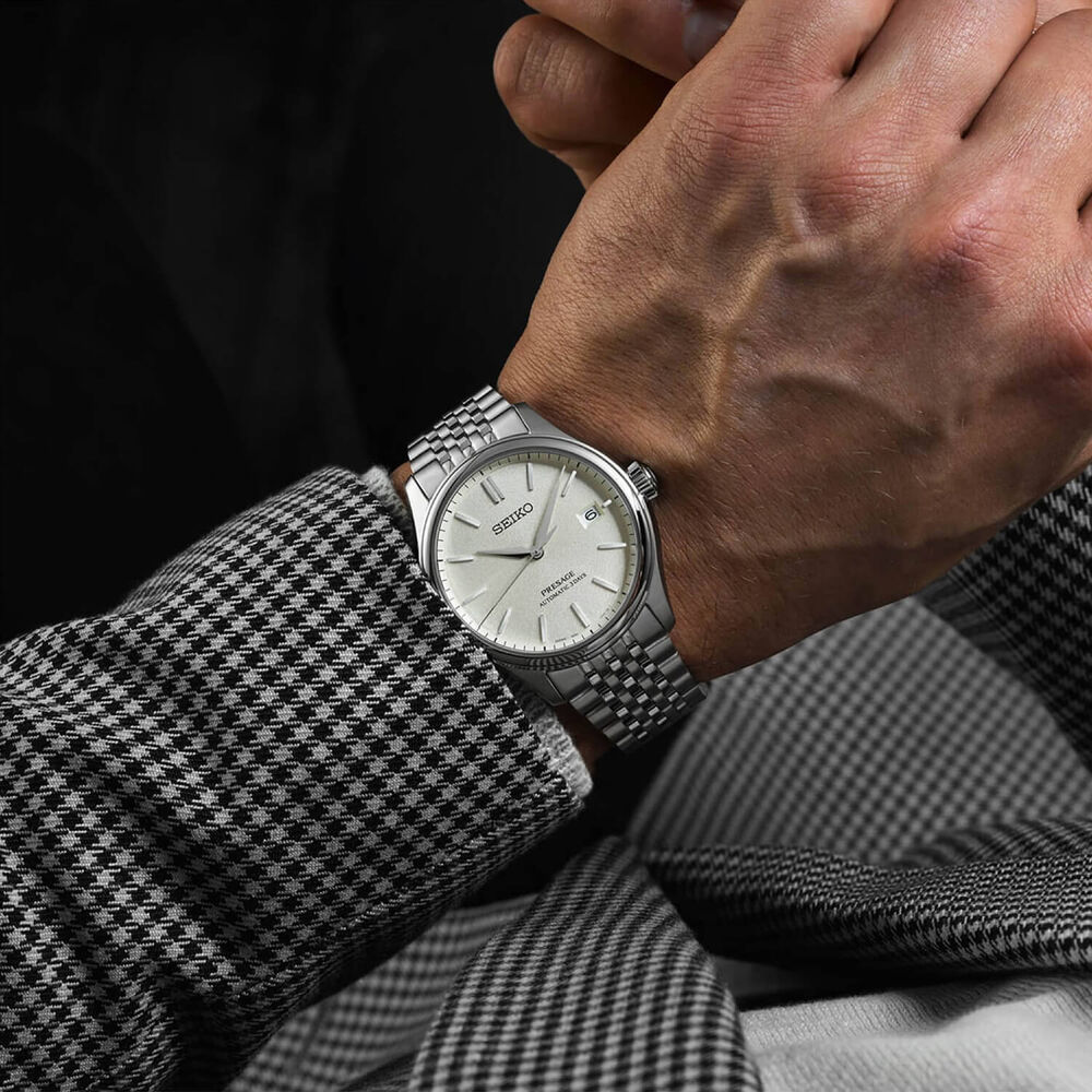 Seiko Presage Classic Series 'Shiro-iro' 40mm White Dial Steel Bracelet Watch