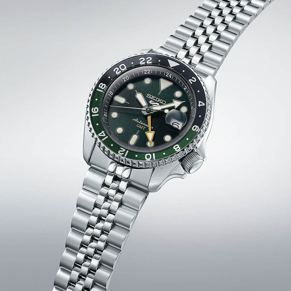 Seiko 5 Sports SKX GMT Bi-Colour 42.5mm Green Dial Steel Bracelet Watch image number 1